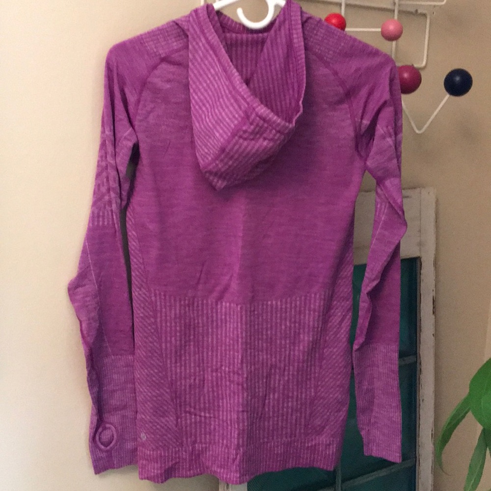 Fuschia Lululemon hooded pullover - Picture 2 of 6